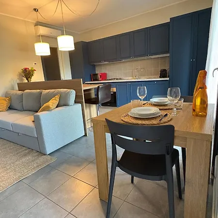 For You, Oasi Di Pace E Serenita Con Piscina Apartmán Castelnuovo del Garda